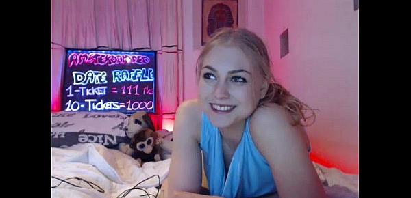  Hot siswet19 fingering herself on live webcam  - —  www.girls4cock.comsiswet19 my FREECHAT